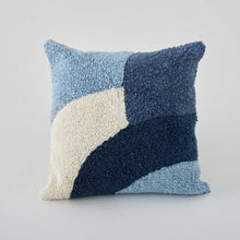 Load image into Gallery viewer, Willy Cushion
