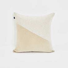 Load image into Gallery viewer, Winston Cushion
